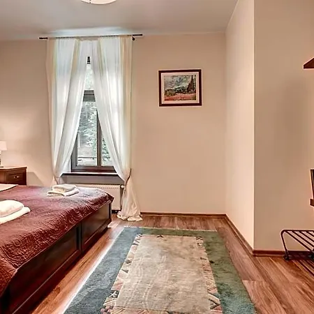Charlotta Hotel 3*