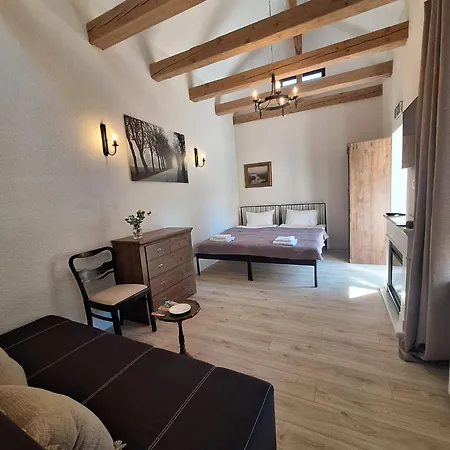 Charlotta Hotel 3*