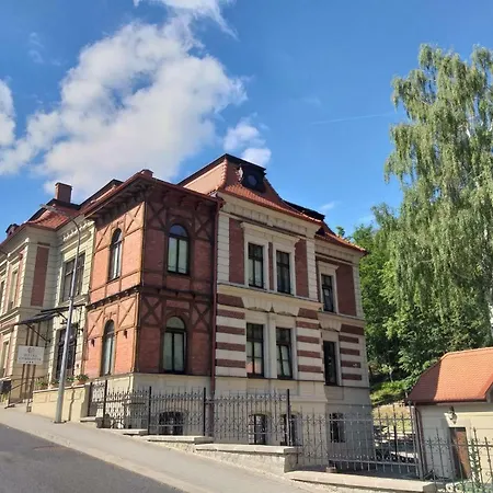 Charlotta Отель